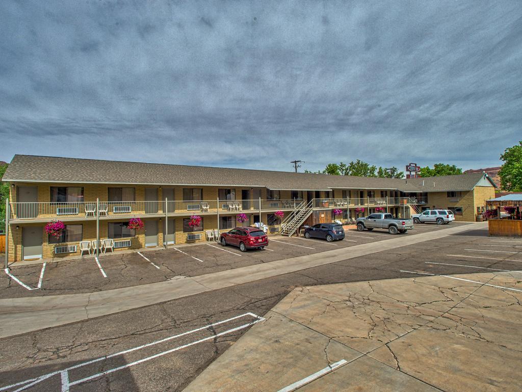 Rustic Inn Moab Exterior photo